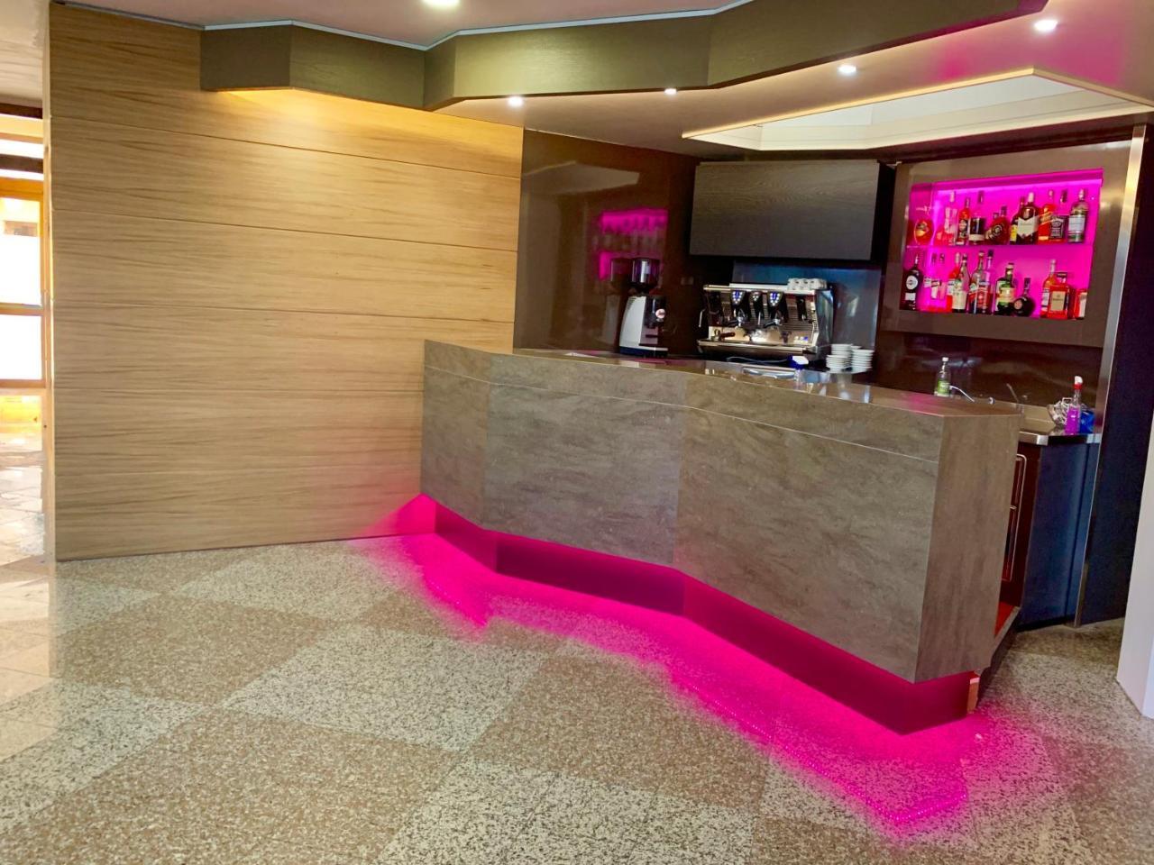 Hotel Grillo Assemini Zewnętrze zdjęcie