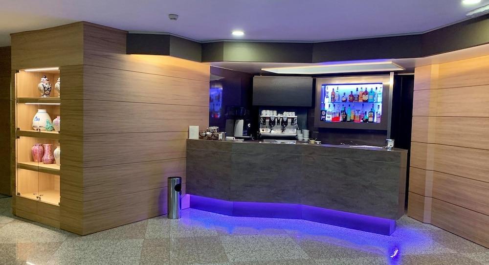 Hotel Grillo Assemini Zewnętrze zdjęcie